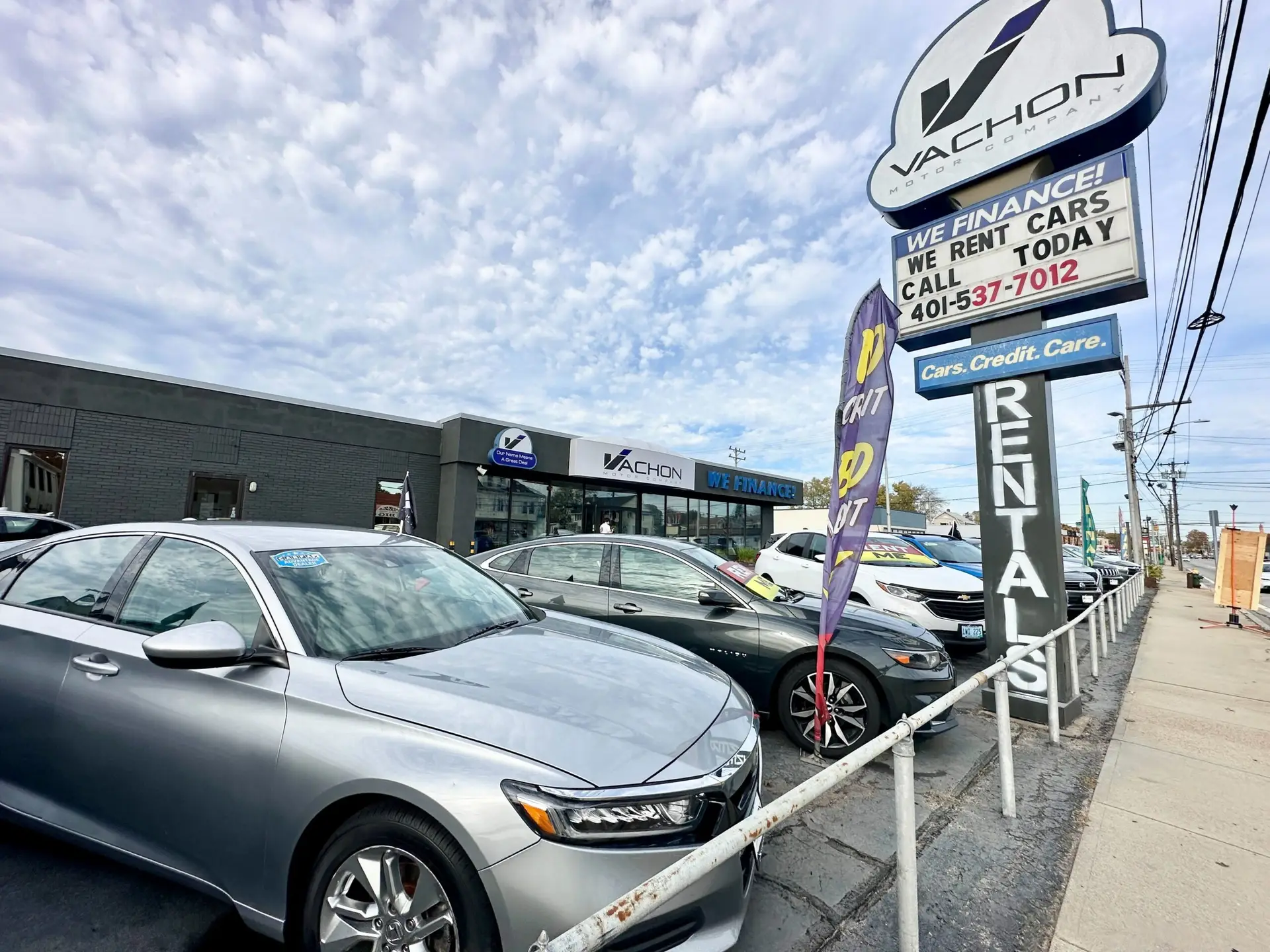 Exterior view of Vachon Car Rentals in Cranston, Rhode Island – local car rental company offering affordable daily, weekly, and luxury vehicle rentals.